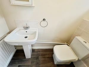 WC- click for photo gallery